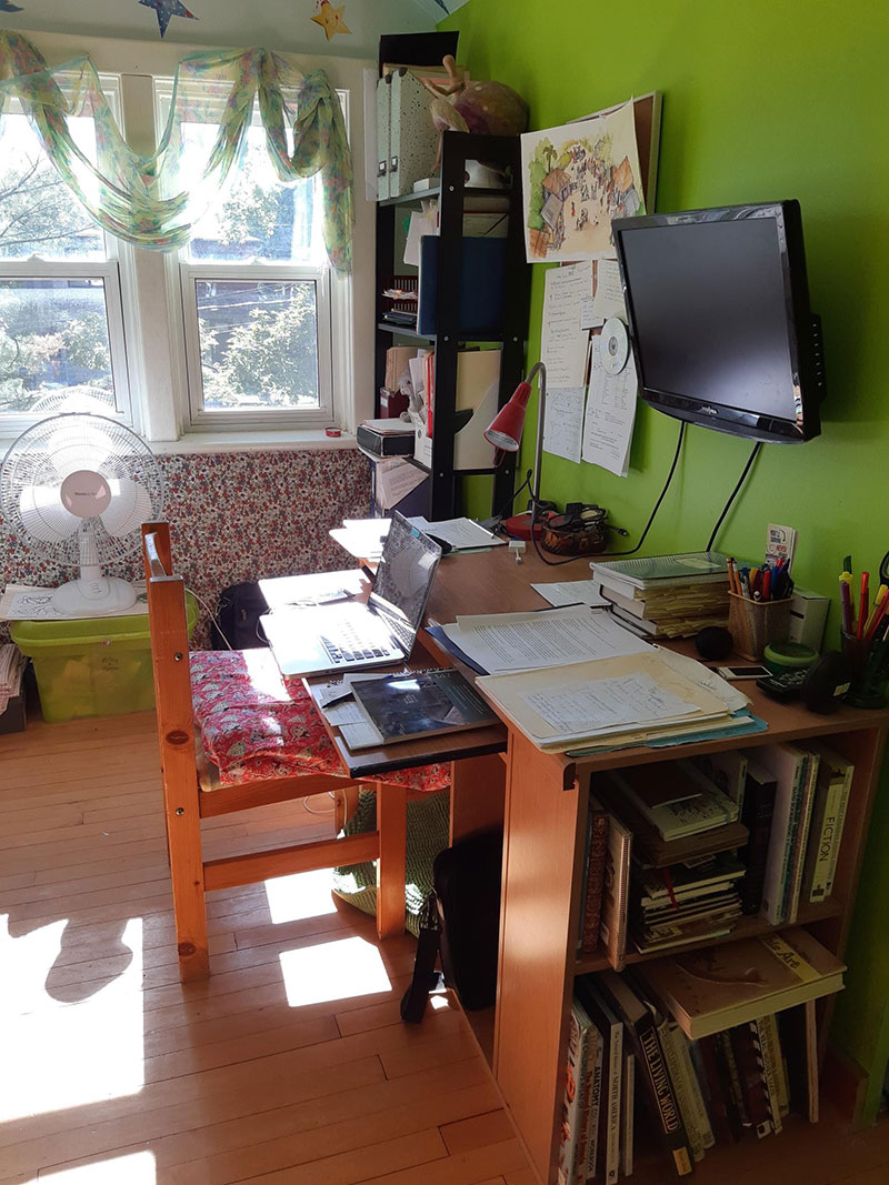 Catherine Austen Writing Space: the Writing Side